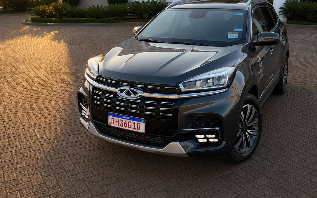 SUV executivo da RVT em frente ao Wish Iguaçu Resort